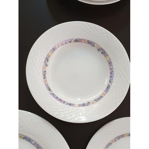 518 - Lyns Fine China Opal Pattern Dinner Service