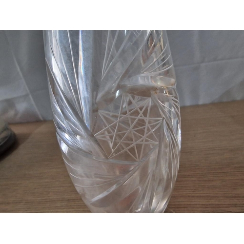 182 - Bohemia Crystal Tell Pedestal Vase (H:32cm) Made in Czechoslovakia