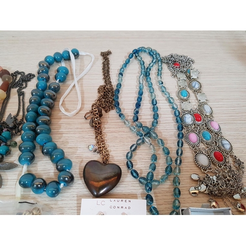 367 - Large Collection of Costume Jewellery inc; Stainless Steel, White Metal and Silver inc; Necklaces, B... 