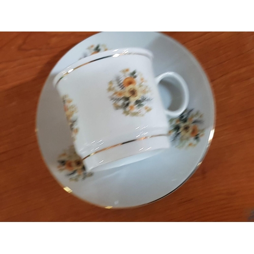 484 - Floral Pattern Classic Porcelain Coffee Set (6 x Cups and 6 x Saucers)