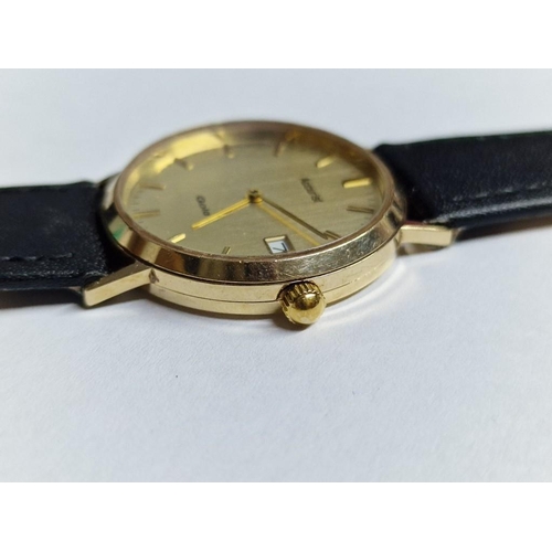 144 - 9ct Gold Accurist Gents Wrist Watch with Date, on Black Leather Strap, * Running When Lotted *