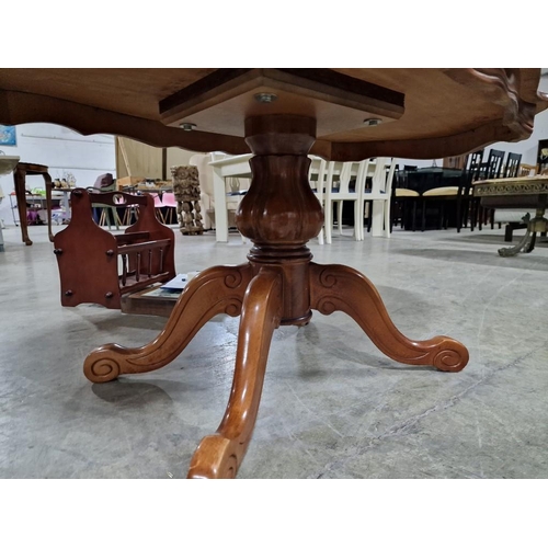 203B - Classical Style Serpentine Top Coffee Table with Pedestal Tripod Leg, (Approx. 120 x 70 x 53cm)