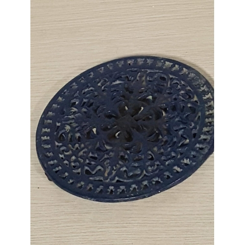 46 - Cast Iron Vintage Homeware; Large Blue Round Trivet (Ø21.5cm) and Duck Themed Letter Rack (Letter Ho... 