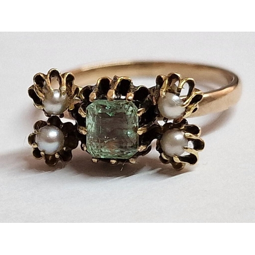 81 - 9ct Gold Ring with Raised Light Green Stone and 4 x Seed Pearls(?), (Approx. 2.7g, Size M/N)

Nb. Fa... 