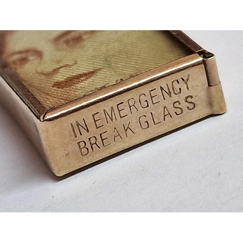 83 - Vintage 9ct Gold 'Emergency Money' Charm / Pendant with 10 Shillings Note inside Rectangular Pendant... 