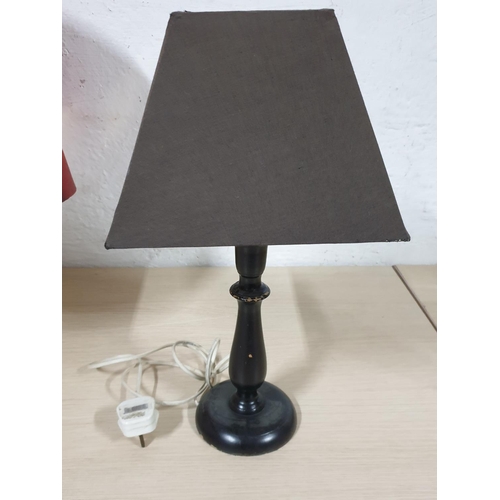 532 - Various Table Lamps in Different Style, Colour etc (Un-Tested)