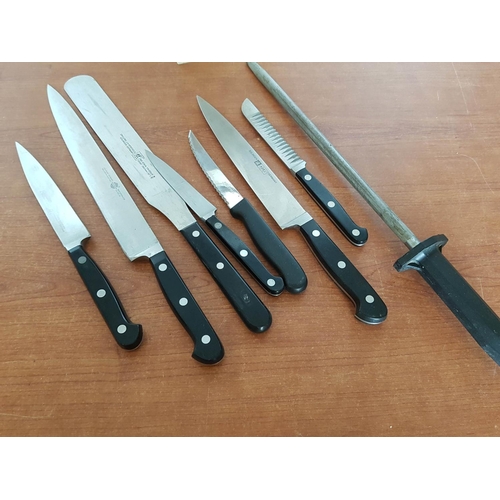 329 - Cookware Knife - Set of 7 x Knifes in Plastic White Knives Block Together with Sharpener