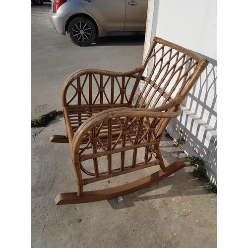 39 - Garden / Patio (Outdoor Bamboo Rocking Chair)