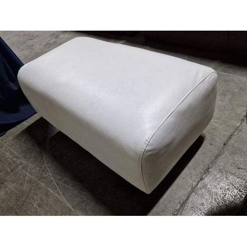 143 - White Leatherette Foot Stool / Padded Bench Seat, (Approx. 94 x 54 x 41cm)