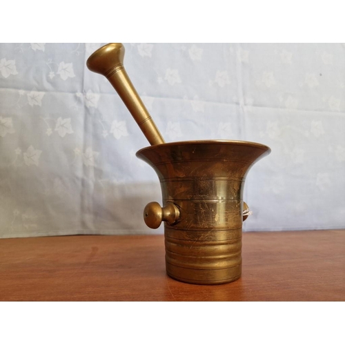 65 - Heavy Brass Pestle & Mortar, Made from Artillery Shell, (Approx. Ø: 14.5cm, H: 12.5cm)