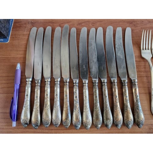 256 - Vintage 84 Piece (12-Place) Decorative Silver Cutlery / Flatware Set, Incl. Twelve of Each: Serving ... 