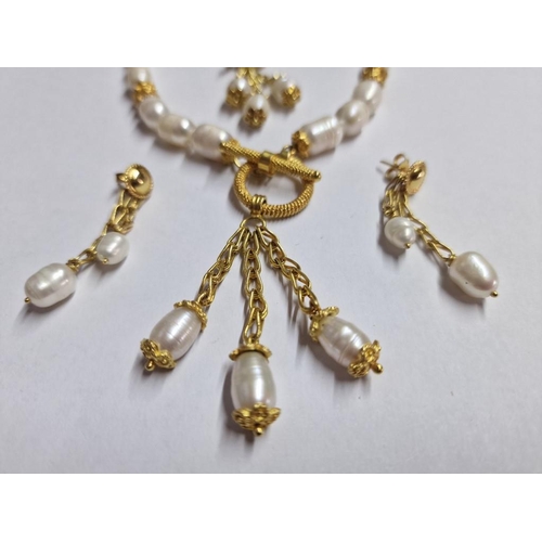 145 - Beautiful Set of 18ct Yellow Gold and Baroque Pearls, Matching Necklace, Bracelet and Earrings, (App... 