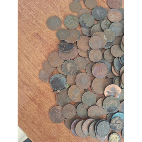 387 - Large Collection of Early English Coins, Pennies & Half Pennies