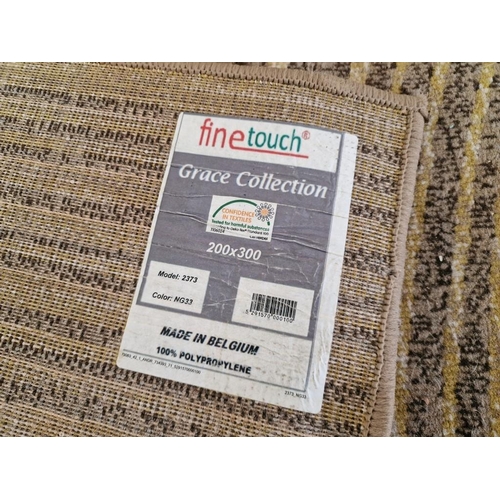 460A - 'Fine Touch' Grace Collection Carpet, 100% Polypropylene, Made in Belgium, (Approx. 300 x 200cm)