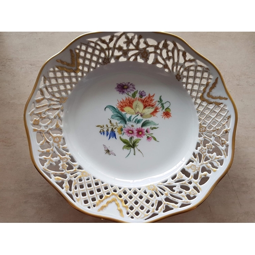 785 - Collection of Retro Hand Painted Floral Pattern and Cut Out Porcelain Plates; 2 x Plates (Ø26cm each... 