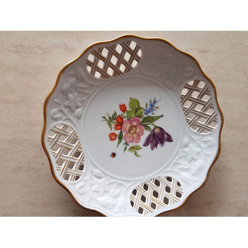 785 - Collection of Retro Hand Painted Floral Pattern and Cut Out Porcelain Plates; 2 x Plates (Ø26cm each... 