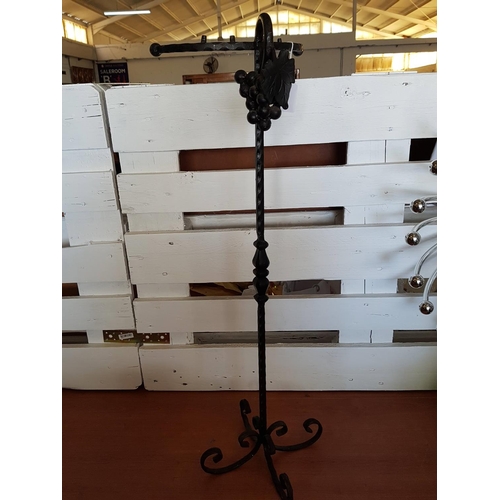 648 - Cast Iron Fire Companion Set - 4  - Fireplace Tools and Decorative Stand (H:85cm) Victorian Style