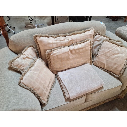 220 - 2 - Seater Classic Sofa in Attractive 