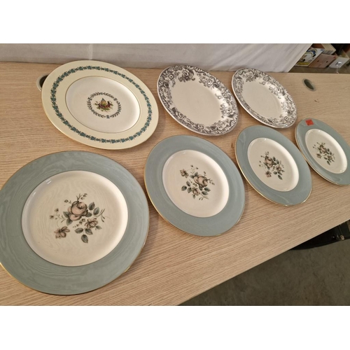 57 - Collection of 7 x Named Porcelain Dinner Plates; 4 x Royal Doulton 'Rose Elegans', Pair of Spode 'De... 