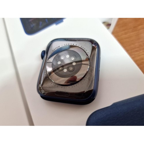 98 - Apple Watch, Series 6 (44mm) Blue Aluminium Case with Deep Navy Sport Band, (Model: A2292), * Looks ... 