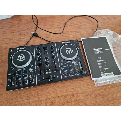 148 - Numark 'Party Mix' USB DJ Controller