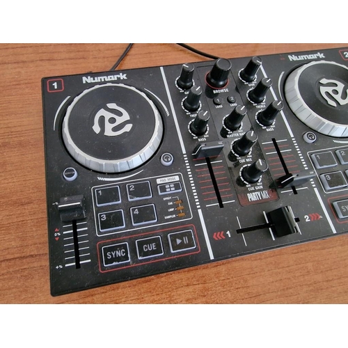 148 - Numark 'Party Mix' USB DJ Controller