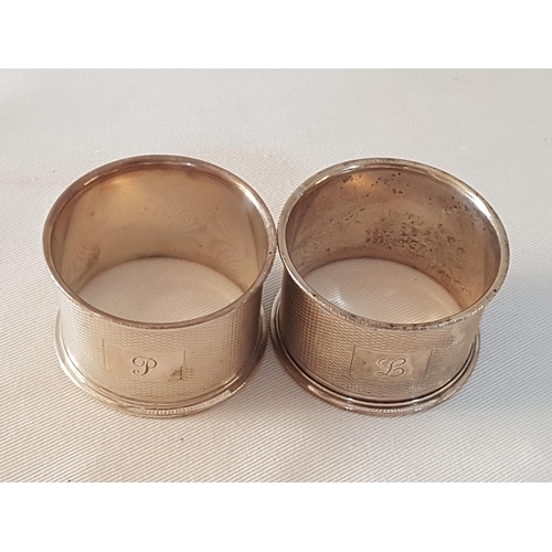 190 - Pair of Silver Napkin Rings (Ø: 4.5 x H: 3cm each) Total Weight 34gr with Personalised Engraved 