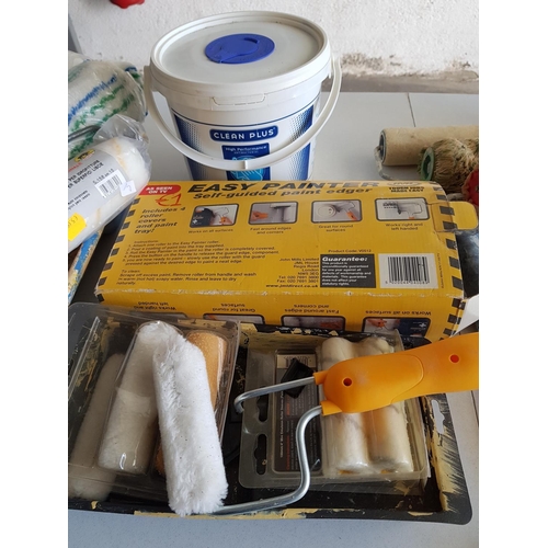 222 - House Painter Accessories inc; Brushes, Compound Knife, Painting Tray, Paint Roller and Others