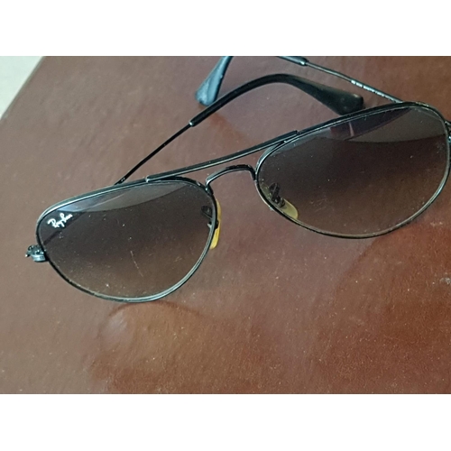 78 - 4 x Pair of Ray - Ban Aviator Sunglasses (RB3025 Aviator x2) Ray Ban 58□14 , Ray Ban 62□14, All A/F,... 