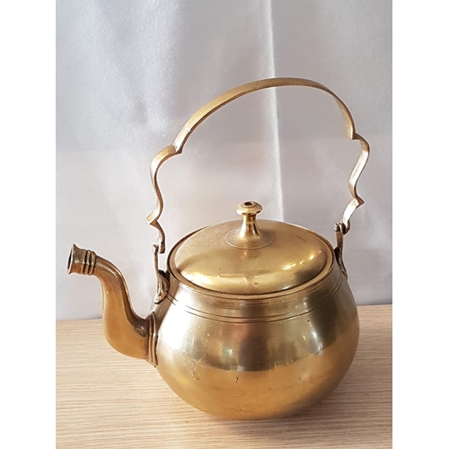 84 - Country Farmhouse Style Brass Effect Kettle / Tea Pot