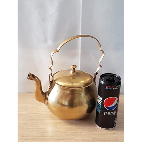 84 - Country Farmhouse Style Brass Effect Kettle / Tea Pot