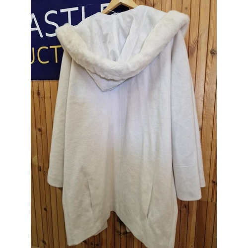 747 - White Colour Fur Coat by 'Piaza Italia' with Hood, (Size: XL)