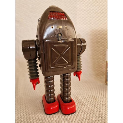 778 - Vintage Tin 'Thunder Robot' Toy in Original Box, Battery Operated, #ME200,