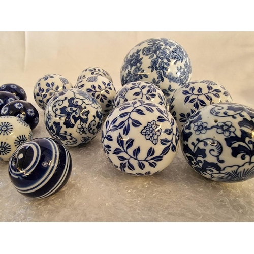 94 - Collection of 16 x Blue & White Decorated Porcelain Balls / Spheres; Approx. 10cm (1), 6cm (8) and 3... 