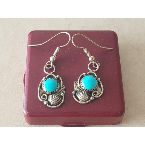 775 - Pair of Silver Dangling Earrings, Total Weight 3gr