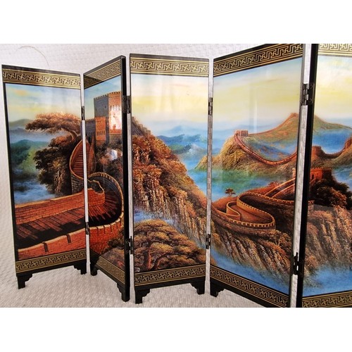 51 - Chinese 'The Great Wall' Double Sided Lacquered 6-Part Folding Table Top Screen with Decorative Pane... 