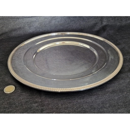 797 - High Quality Silver Plated Round Serving Plate with Patterned Border and National Emblem of Oman, * ... 