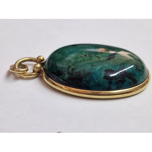 800 - 14ct Gold Oval Shape Pendant with Green Stone / Malachite(?), (Approx. H: 33mm, 6.0g), Together with... 