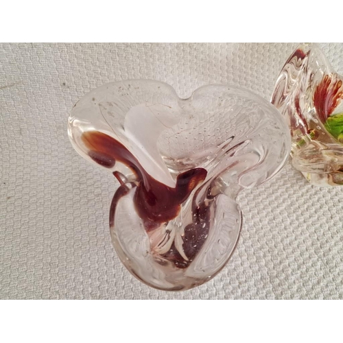 613 - 2 x Heavy Art Bubble Glass Shapely Dishes / Small Bowls with Multi-Colours, (2)