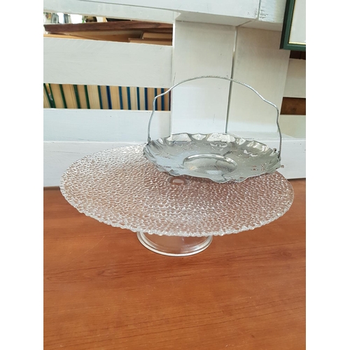 126 - Retro Style Glass Cake stand (Ø32cm x h:10.5cm) and White Metal Sweets Trays (Ø22cm)