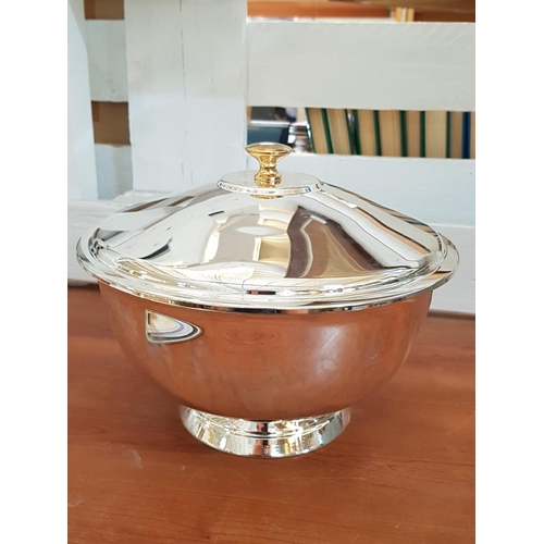 129 - Silver Plated Round Dish with Lid and Bowl (Plastic), (Ø26 x H:22cm), (Un-Used)