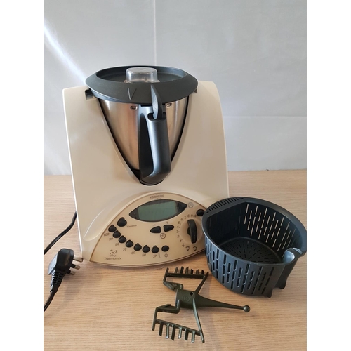 140 - Thermomix Vorwerk TM 31-1 Varoma Food Robot with Accessories *Basic Test and Working*