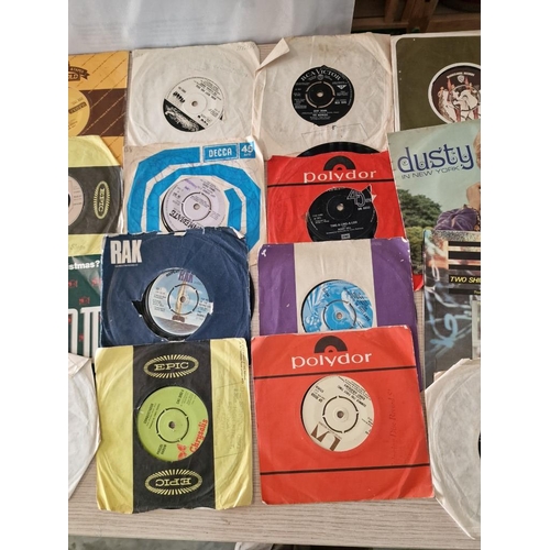 168 - Large Collection of Assorted 45rpm Singles / Vinyl Records, (see multiple catalogue photos)