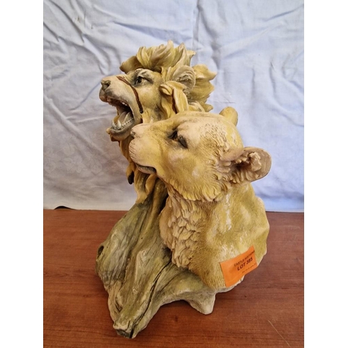 385 - Lion and Lioness Figurine