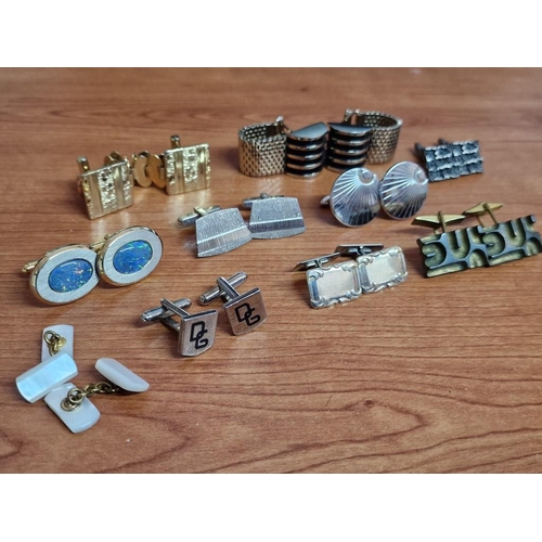 146 - 11 x Pairs of Assorted Cufflinks, (see multiple catalogue photos)