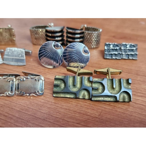 146 - 11 x Pairs of Assorted Cufflinks, (see multiple catalogue photos)