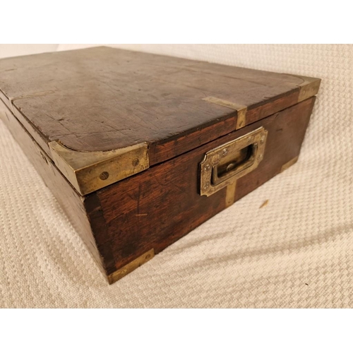 157 - Vintage Wooden Carpenters Tool with Metal Corners and Carrying Handles, Internal Sliding Tray and As... 