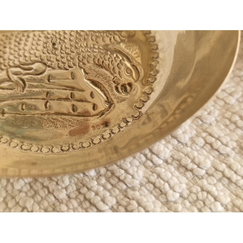 192 - 2 x Silver (.830) Round Dishes with Embossed Twin Headed Eagle Pattern, (Approx. Largest Ø: 9.5cm, T... 