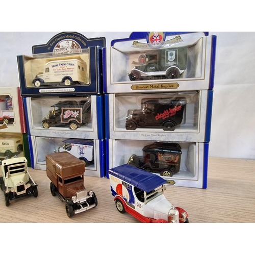 21 - 6 x Boxed Oxford Die Cast Models, Plus 4 x Unboxed Oxford Die Cast Models and 2 x Boxed Souvenir Die... 