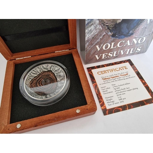 226 - 'Volcano Vesuvius' New Zealand 2 Dollars 2oz Silver Proof Coin (.999), (2015), Limited Edition of On... 